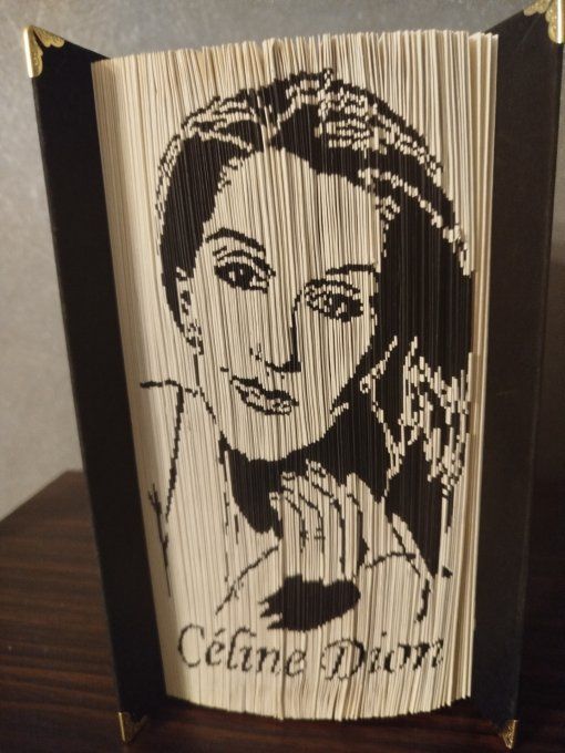 Mme Céline Dion