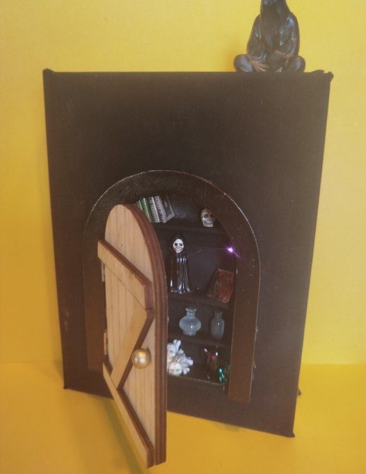 MINIATURE GOTHIQUE
