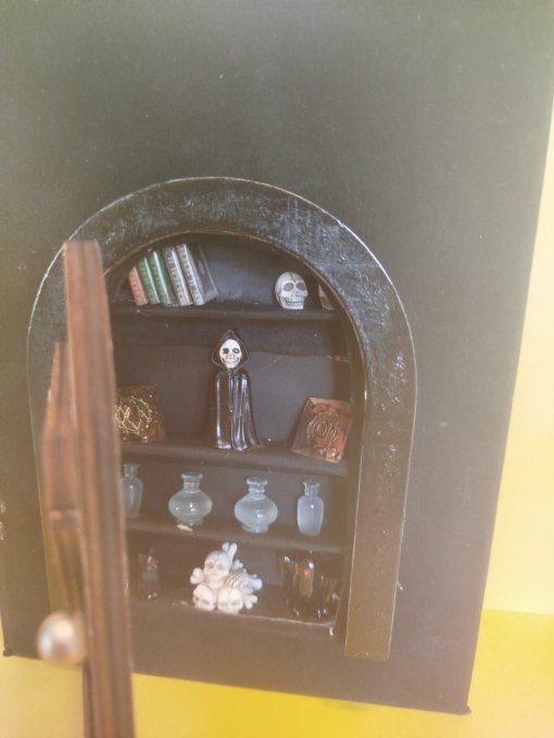 MINIATURE GOTHIQUE